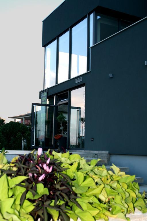 Olive Charm Lägenhet Umag Exteriör bild