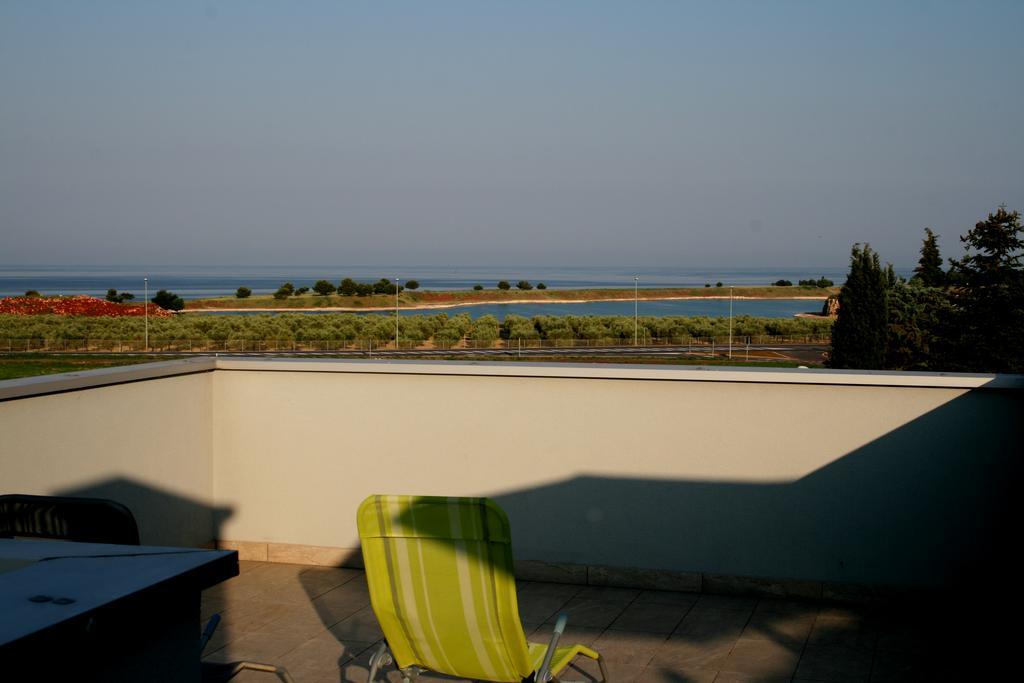 Olive Charm Lägenhet Umag Exteriör bild