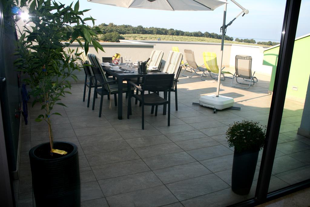 Olive Charm Lägenhet Umag Exteriör bild